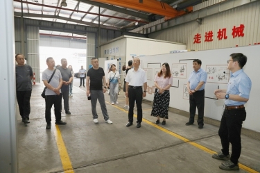 實地觀摩促交流 技能賦能助發展 | 山東省淄博市淄川區總工會黨組成員、副主席馮進明一行蒞臨景興紙業調研交流